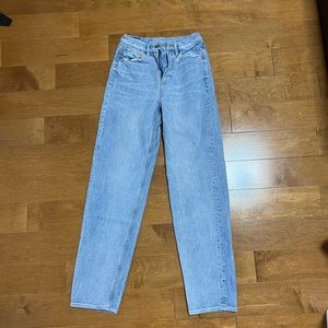 American Eagle Baggy Jeans